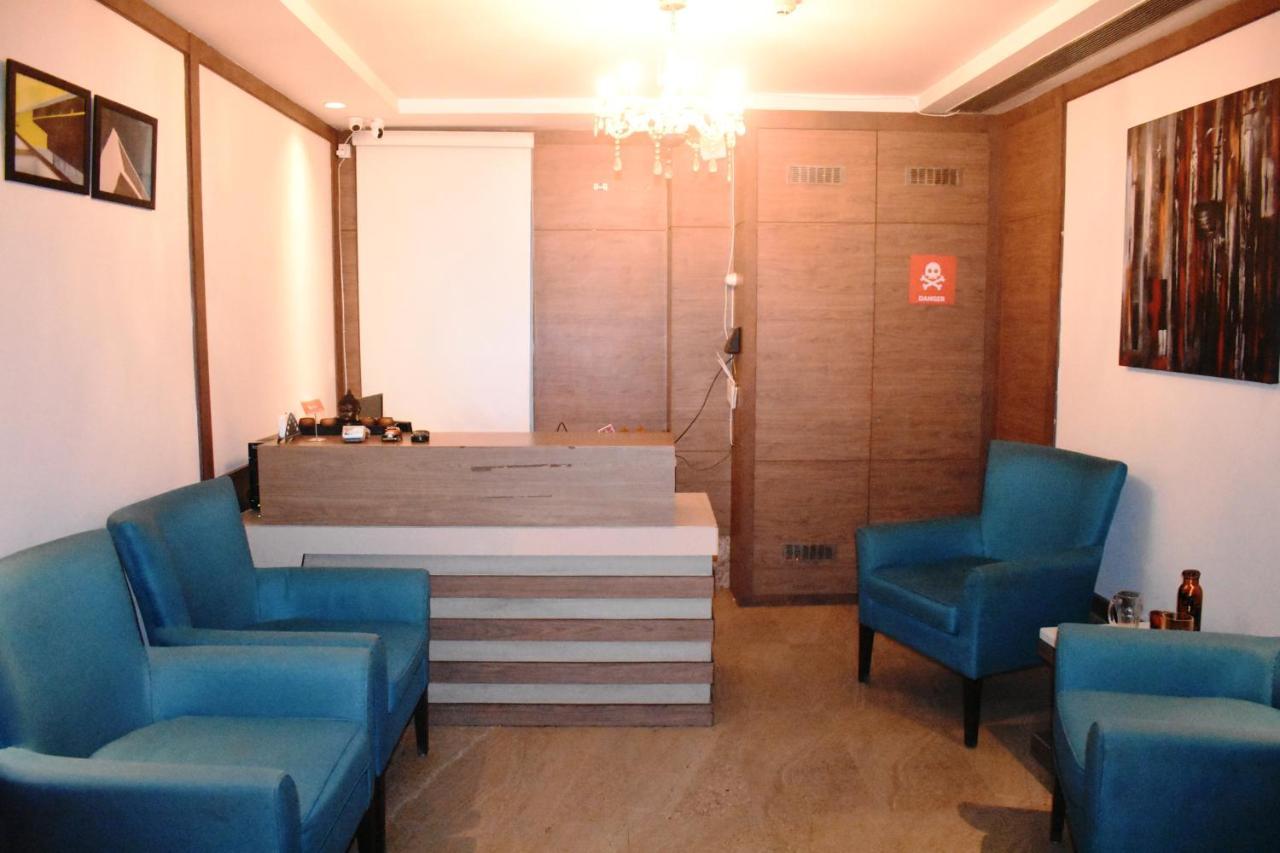 Lemonwood Suites By F9 Hotels - Trivoli Garden Chhatarpur 뉴델리 외부 사진