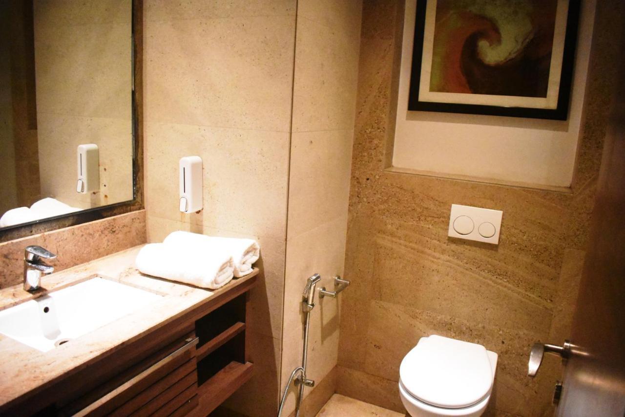 Lemonwood Suites By F9 Hotels - Trivoli Garden Chhatarpur 뉴델리 외부 사진