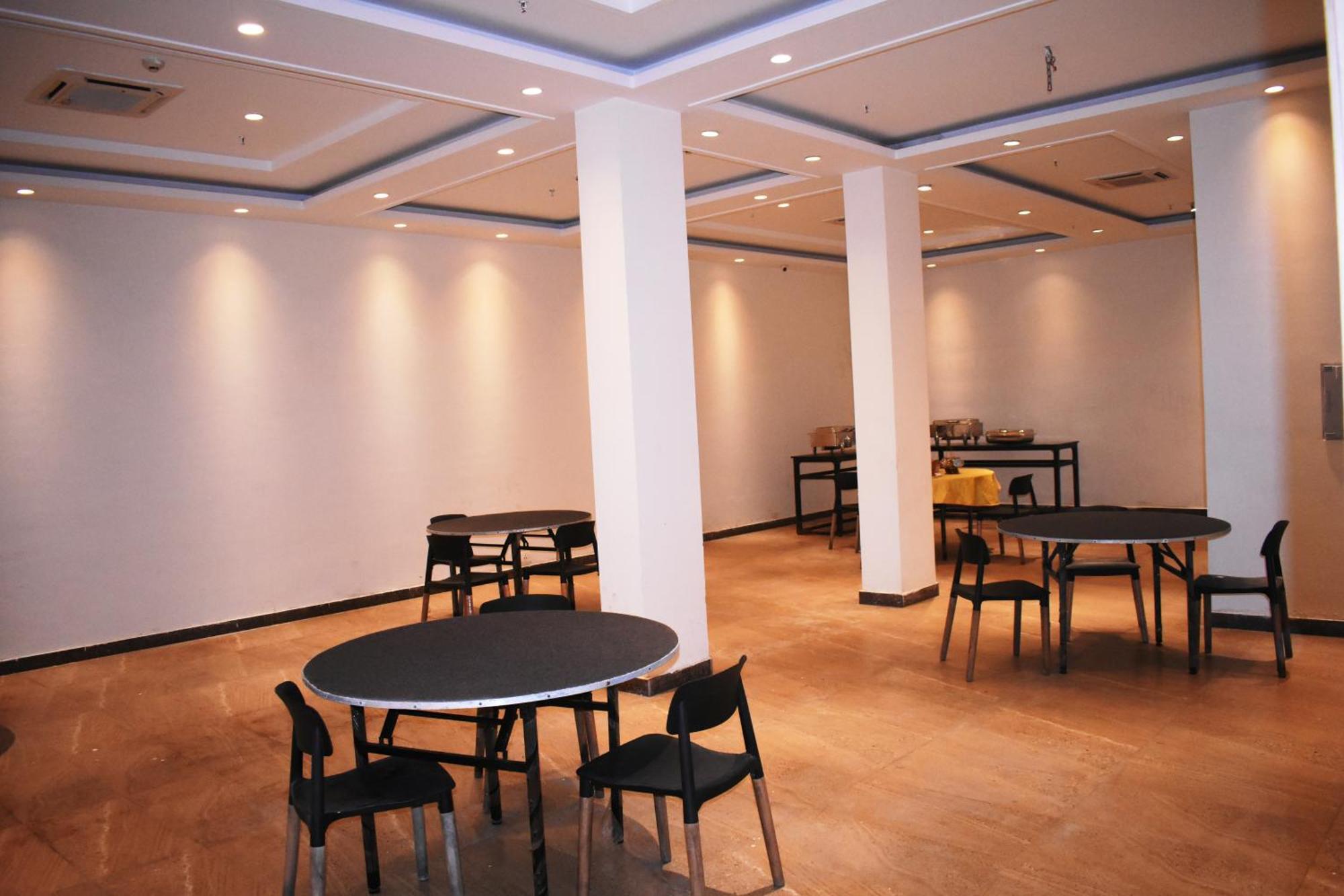 Lemonwood Suites By F9 Hotels - Trivoli Garden Chhatarpur 뉴델리 외부 사진