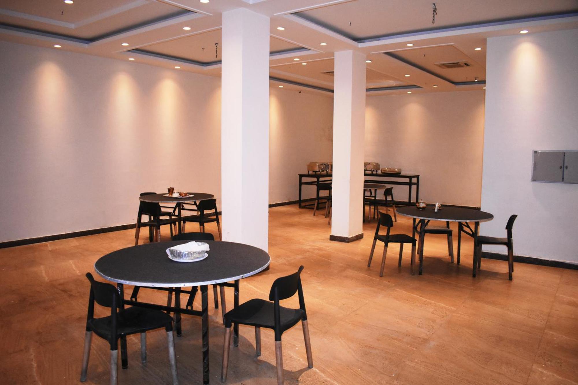 Lemonwood Suites By F9 Hotels - Trivoli Garden Chhatarpur 뉴델리 외부 사진